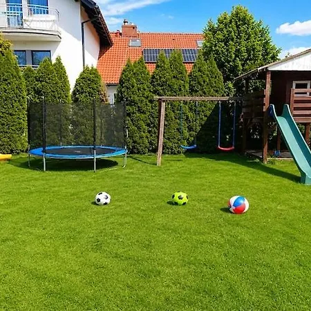 For 5 People With A Swimming Pool دجيفنوفيك